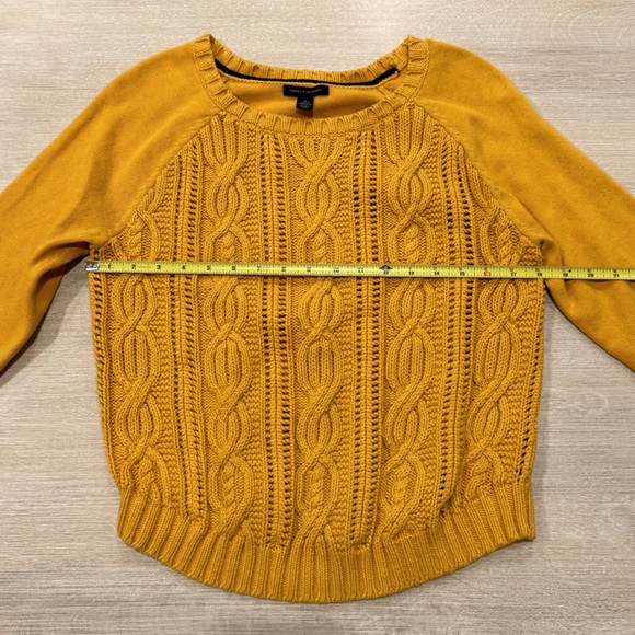 Tommy Hilfiger 100% cotton Mustard Yellow/Gold Cable Knit Sweater - Picture 6 of 7